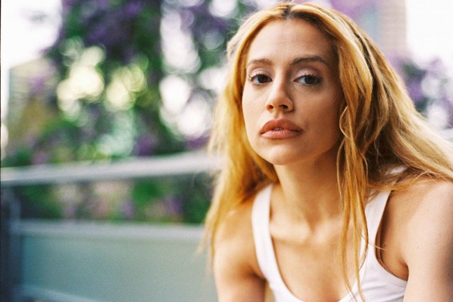 brittany-murphy brittany-murphy vittima della muffa e dell'umidità